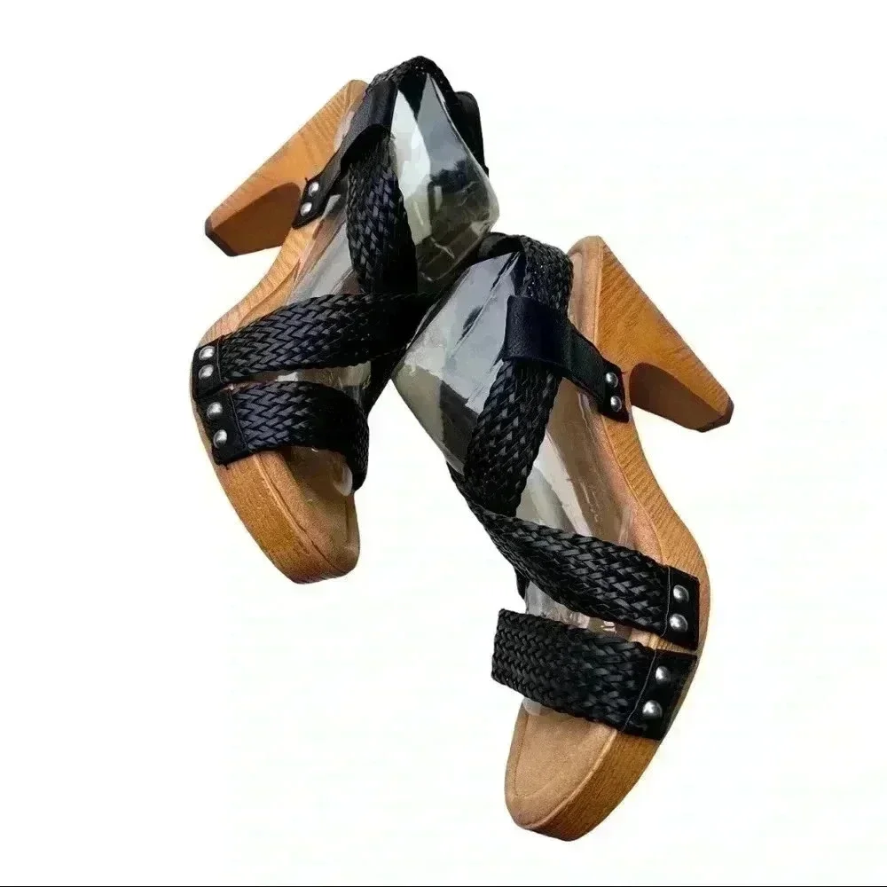 NWT•BASS BLACK STRAPPY HEELS SANDALS•SIZE 9.5•4 INCH HEELS BRAND NEW WITH BOX•